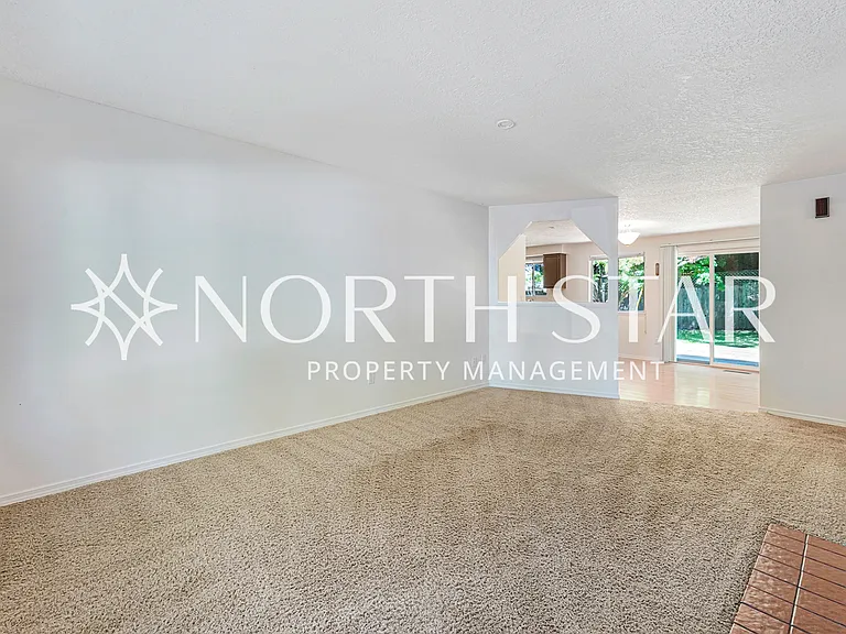 6269 SW Southwood Dr — Photo 6