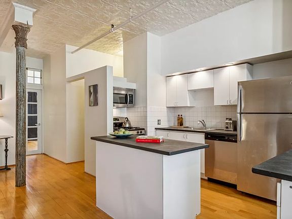 5th image of 242 Lafayette St APT 3S