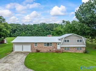 926 Smith Chapel Rd, Boaz, AL 35956