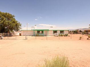 8261 1st Ave, Hesperia, CA 92345