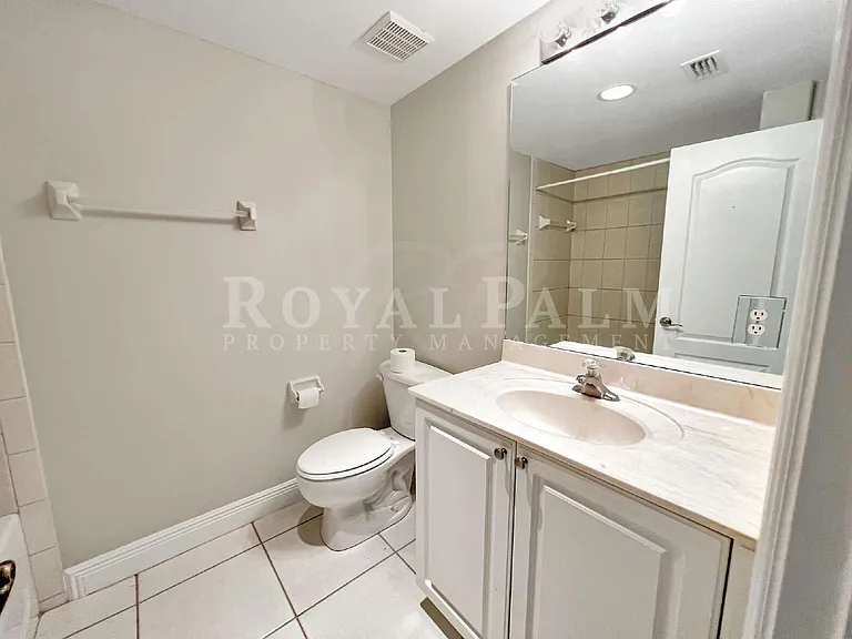 4172 Castilla Cir #105 — Photo 12