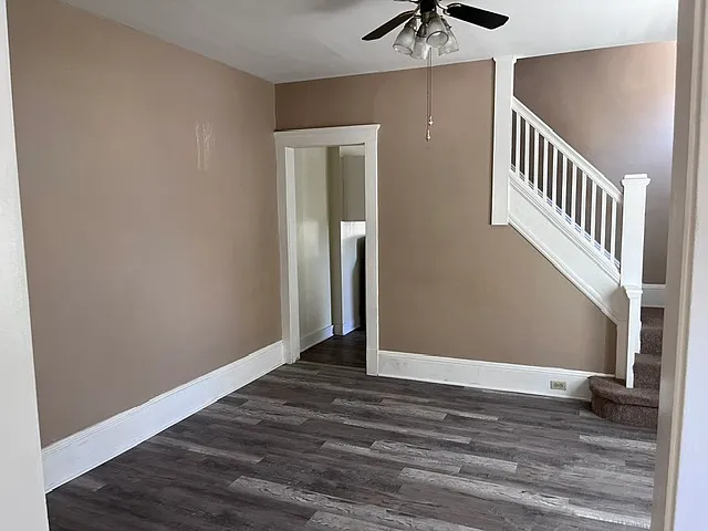 1281 Webb Rd — Photo 7