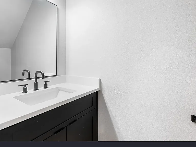 7193 SE Crystal Springs Blvd — Photo 11