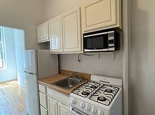 223 E 32nd St #1A, New York, NY 10016
