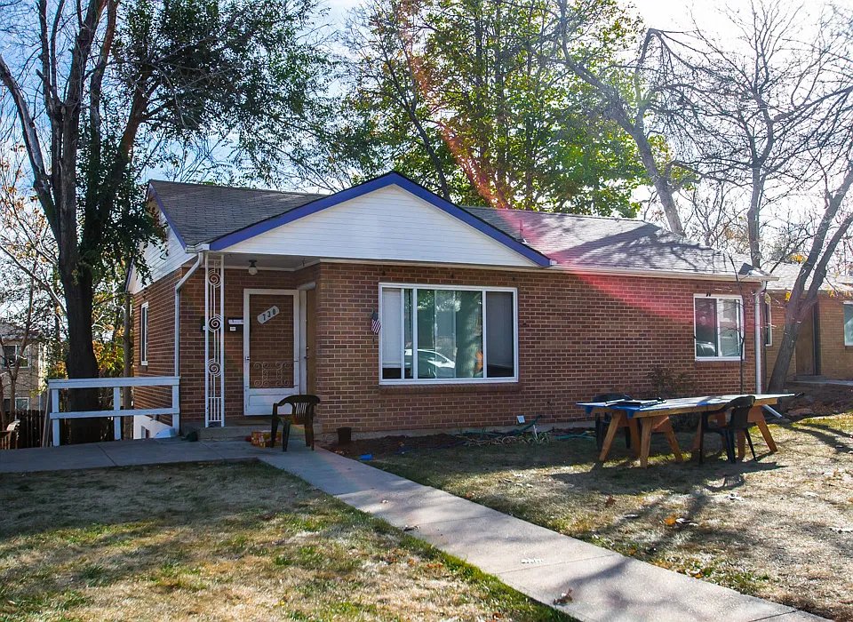 730 19th Street Exterior