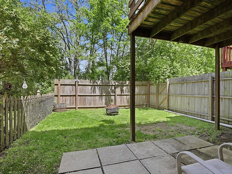 279 Heatherwood Dr — Photo 14