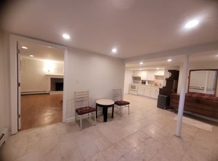 11 Tracywood Rd #1, Canton, MA 02021