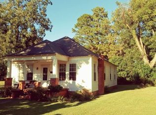 35 Lee St, Lynchburg, SC 29080