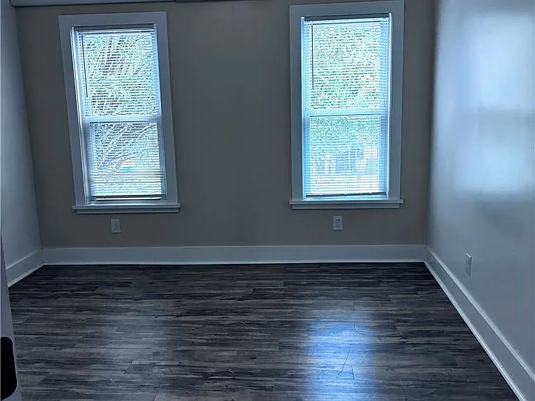 1311 Northampton St #2F — Photo 2