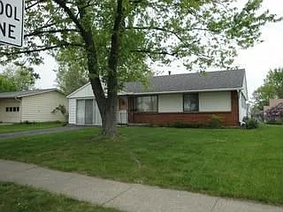 4702 Arnold Ave photo 1