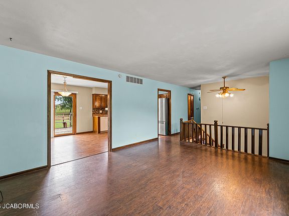 4th image of 1211 Fairland Rd