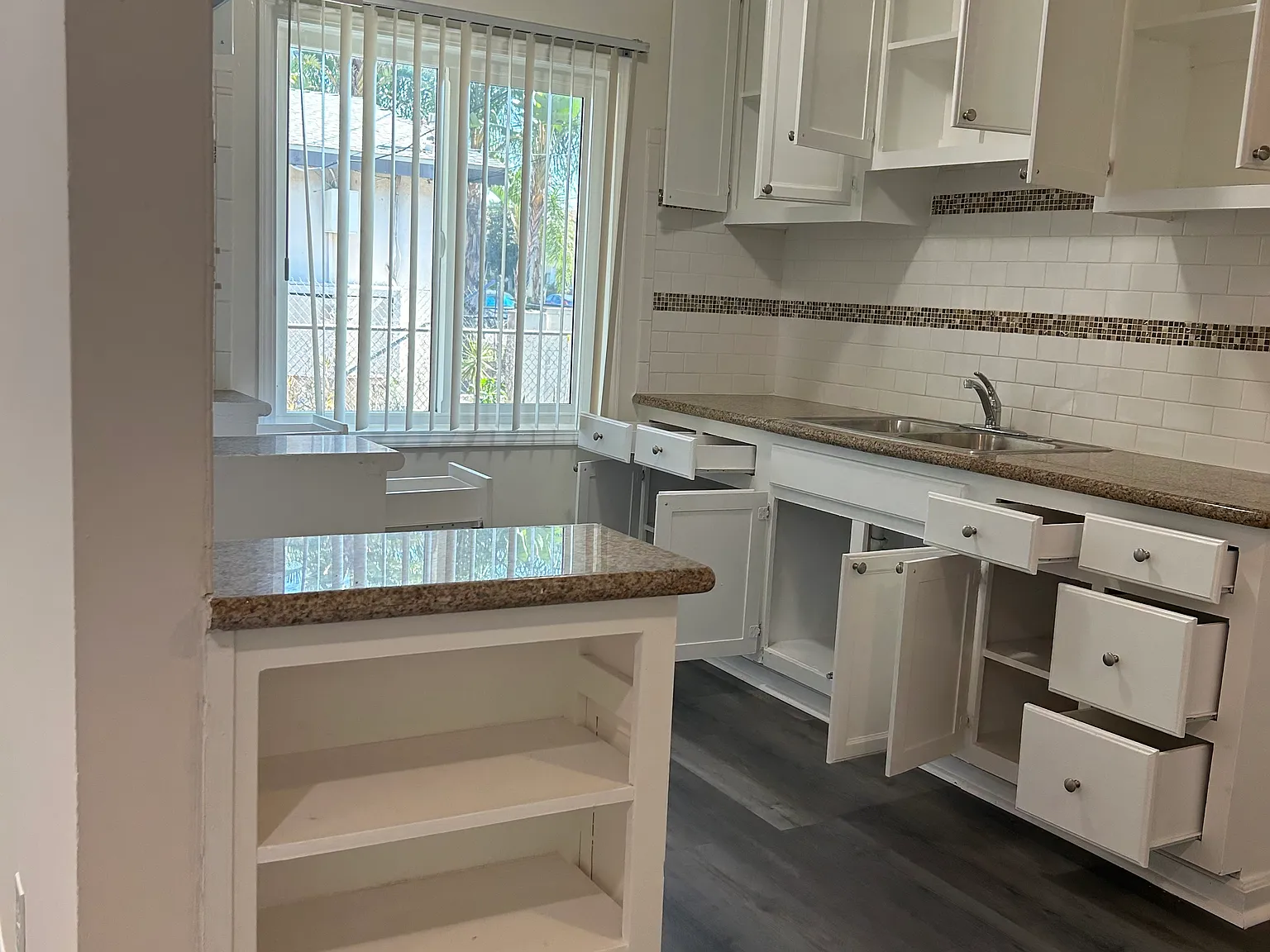 1 bed, $1,895 — Photo 3