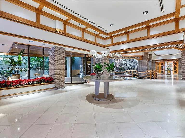 2 Grove Isle Dr #BPH10 — Photo 39
