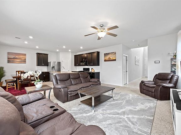 5th image of 128 McFarland St