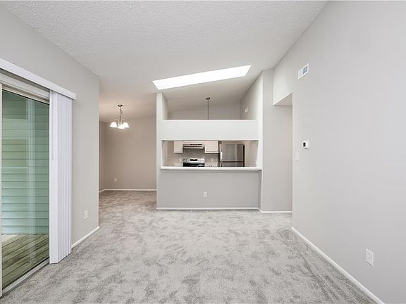 5th image of 4134 Thalia Station Cir