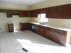 3rd image of 6225 Green Mountain Ct