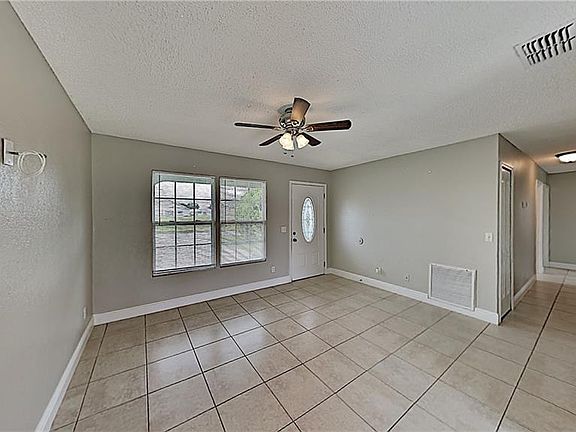5th image of 467 Bar Ct
