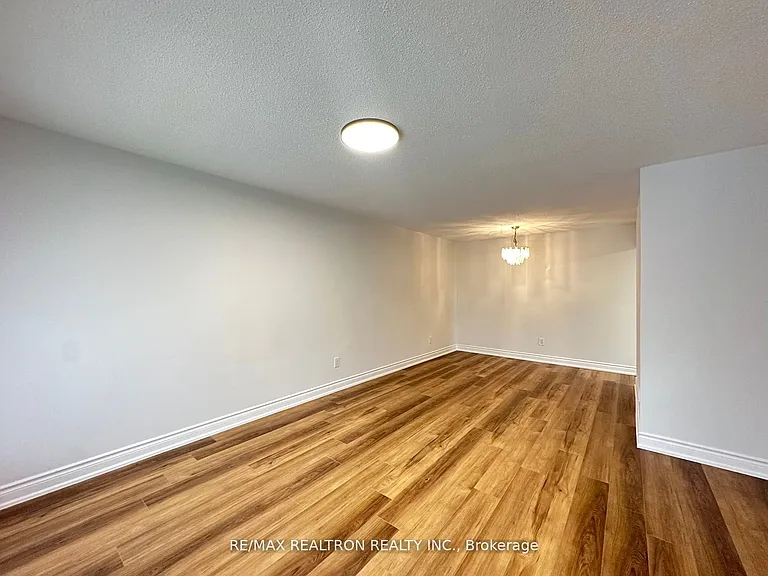 129 Sexton Cres #MAIN — Photo 22