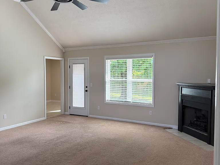 36 Brushfield Ln — Photo 30