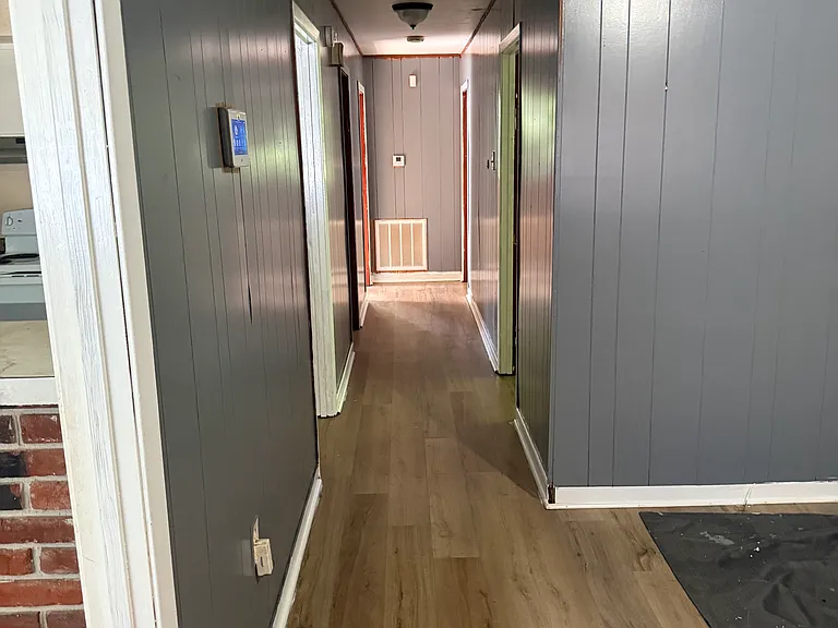 5323 Washington Ave — Photo 11