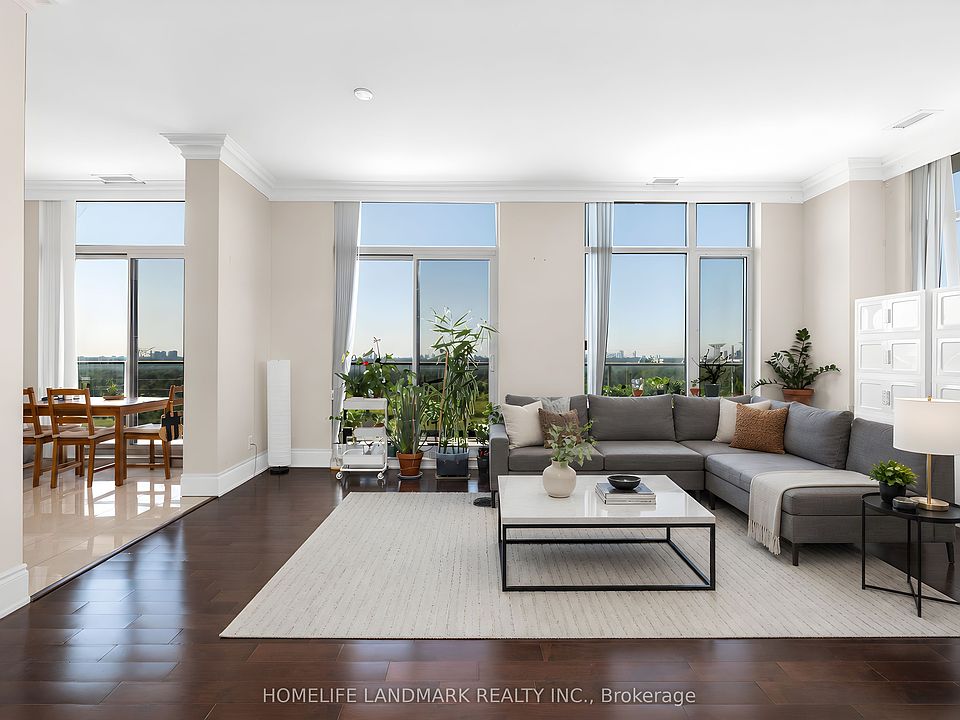 1st image of 325 S Park Rd #Penthouse 325-9