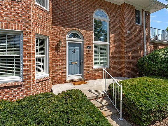 5th image of 141 Windwood Pointe Rd