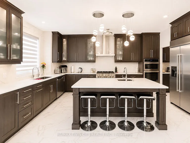 514 Bridgemill Cres — Photo 8