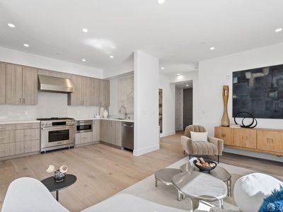 425 1st St #31, Los Altos, CA, 94022