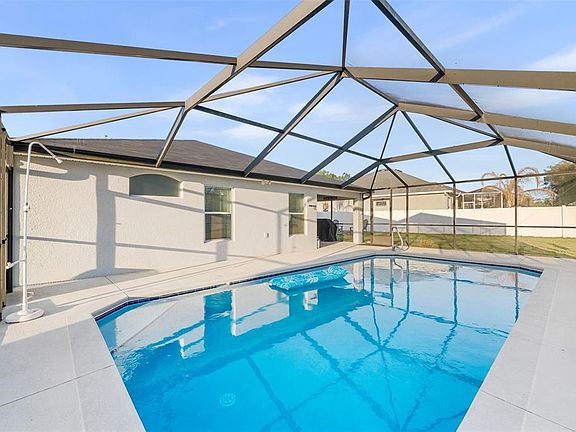 2nd image of 11635 SW 65th Avenue Rd