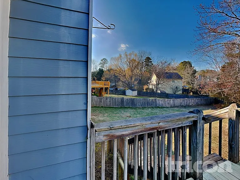 403 Bennett Farms Pl — Photo 15
