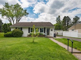 4260 Windsor Dr S, Allentown, PA 18104