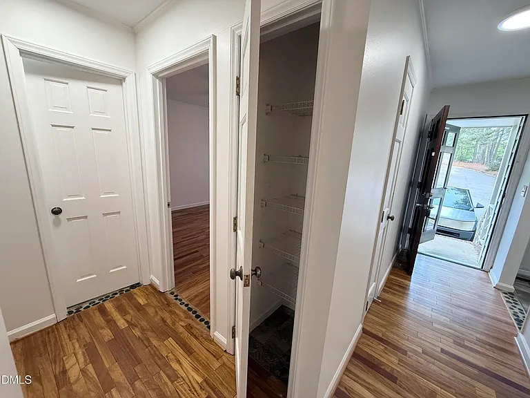 5544 Sharpe Dr — Photo 17
