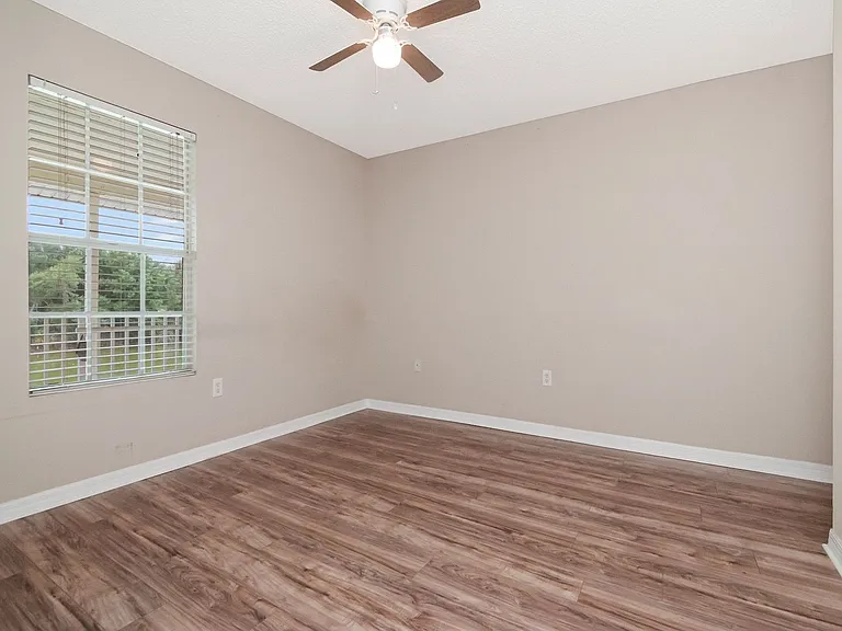 221 Lake Brook Cir #208 — Photo 9
