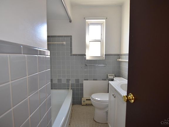 5th image of 3931 E Gatewood Ln