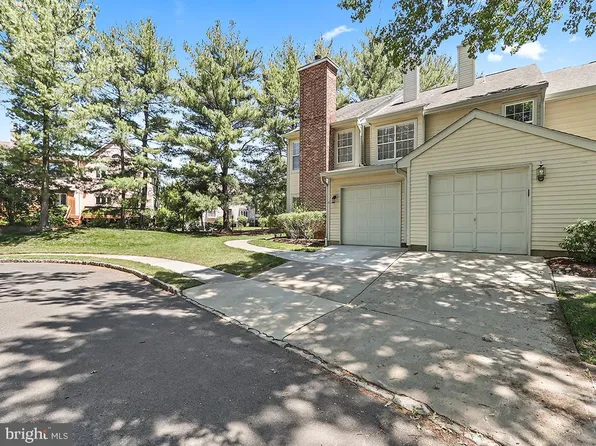 6 Heath Ct, Princeton, NJ 08540