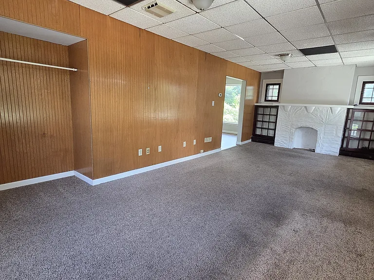4305 Clairton Blvd — Photo 15