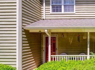 102 Timber Ridge Dr, Durham, NC 27713