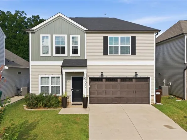 653 Cam Cir, High Point, NC 27265