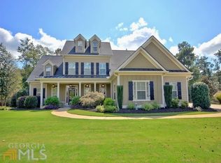 284 Beaumont Farms Dr, Sharpsburg, GA 30277