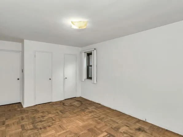 138-20 31st Road image 13 of 16