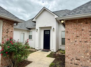 10408 Springtree Ave, Baton Rouge, LA 70810