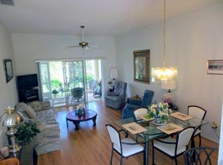 1014 Newpoint Loop, Sun City Center, FL 33573