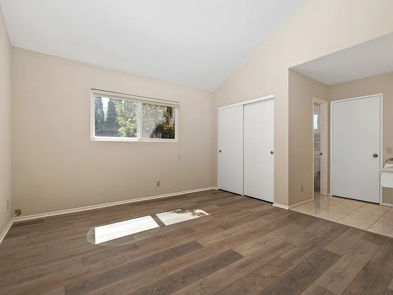 4068 Jeffrey Dr — Photo 22