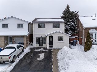 68 Winterfold Dr N, Brampton, ON L6V 3T2