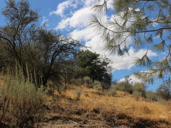 O St, Wofford Heights, CA 93285