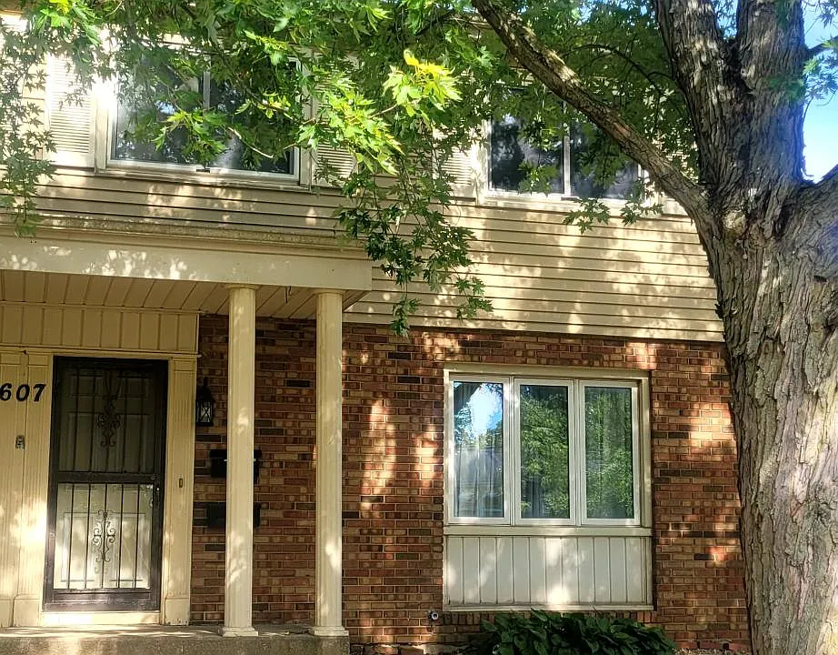 607 Bradley Dr