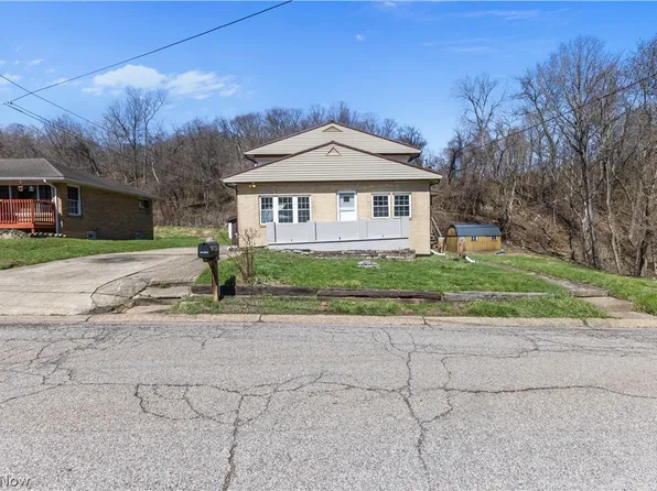 353 Weirton Ave, Weirton, WV 26062