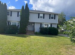 15R Norman Dr, Derry, NH 03038