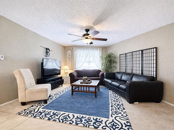 3rd image of 2425 Ashdale Dr APT 81