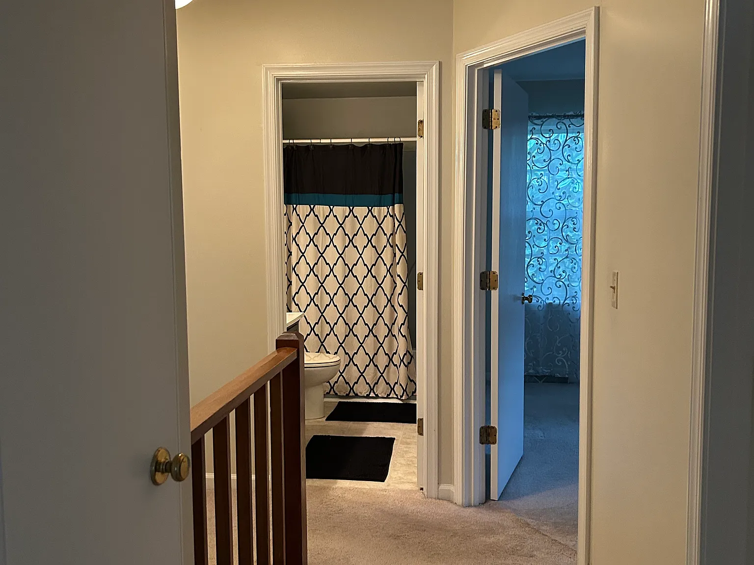 3 bed, 1.5 bath, 1239 sqft, $1,800 — Photo 2